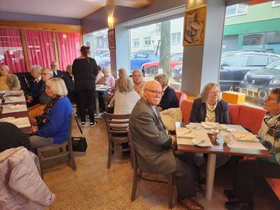 11.03.25 Danach wie immer: Kaffee + Kuchen